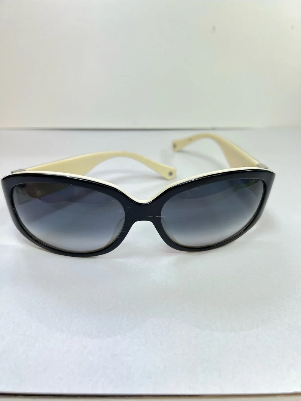 Coach Black & Cream Logo-Print Women's Sunglasses very comfortable